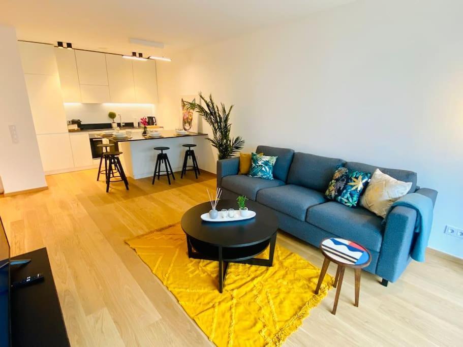 Appartement Luxury Brand New Flat With Terrace & Parking - Rtl1 *